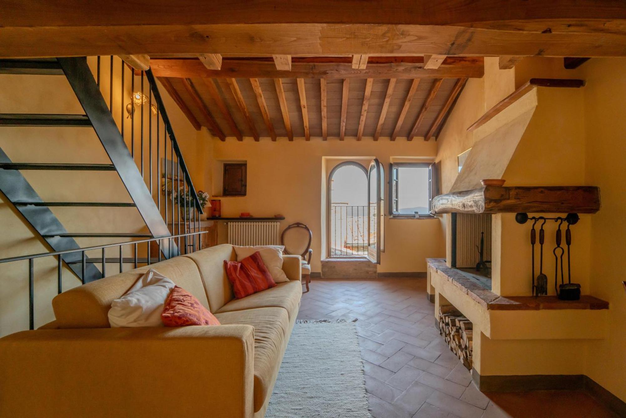 Borgo Cerbaiola * Montecastelli Pisano